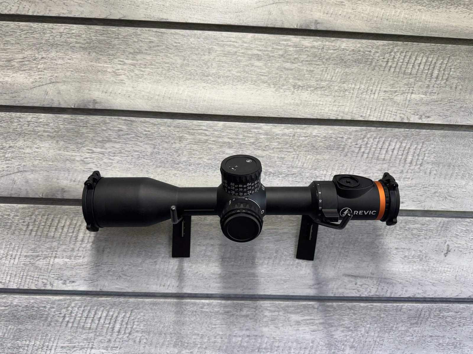 Revic riflescope, top down view of turrets