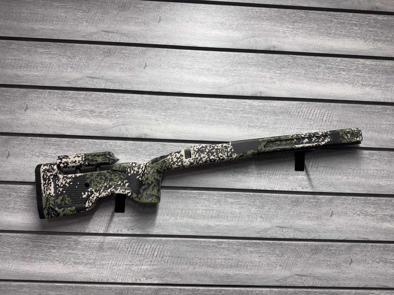 MDT stock, green and white camo carbon fiber